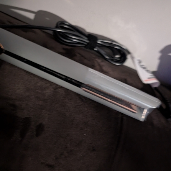 Titanium flat iron - Picture 2 of 3